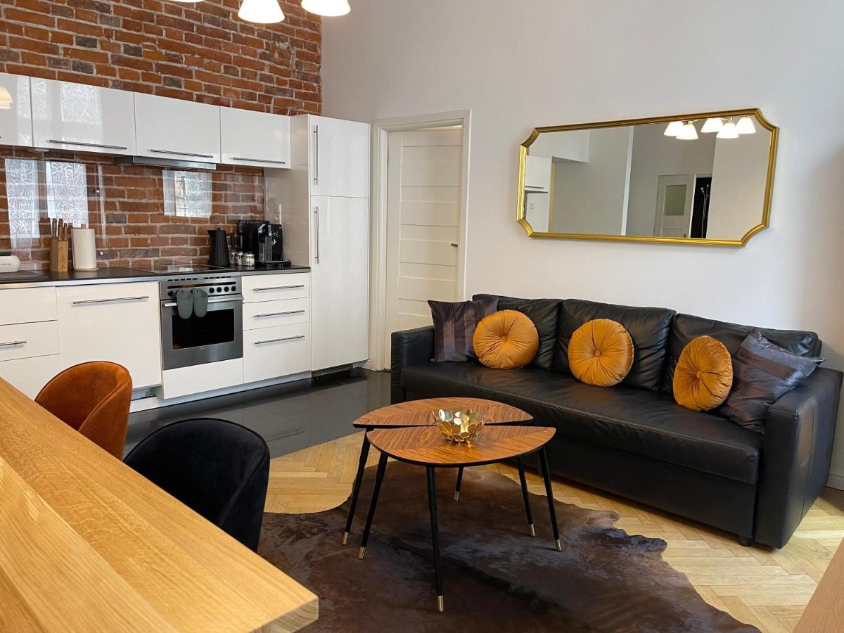 Golden Pearl - Main Square, 100 Sqm, 4 Rooms Krakow Bagian luar foto