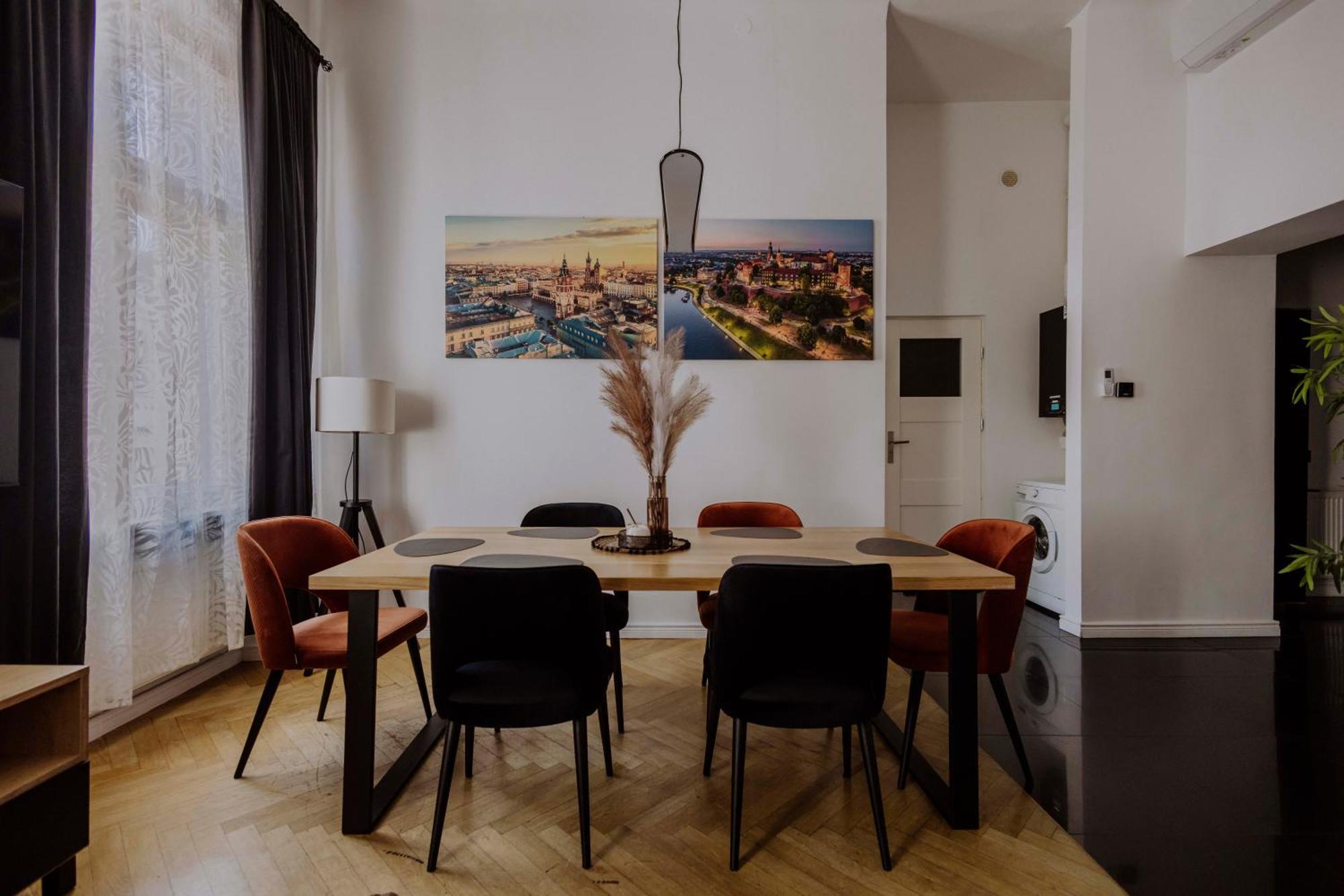 Golden Pearl - Main Square, 100 Sqm, 4 Rooms Krakow Bagian luar foto